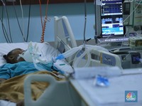 Mayoritas Warga RI yang Kena Omicron: OTG dan Gejala Ringan