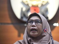 Tercoreng! Wakil Ketua KPK Lili Pintauli Langgar Kode Etik