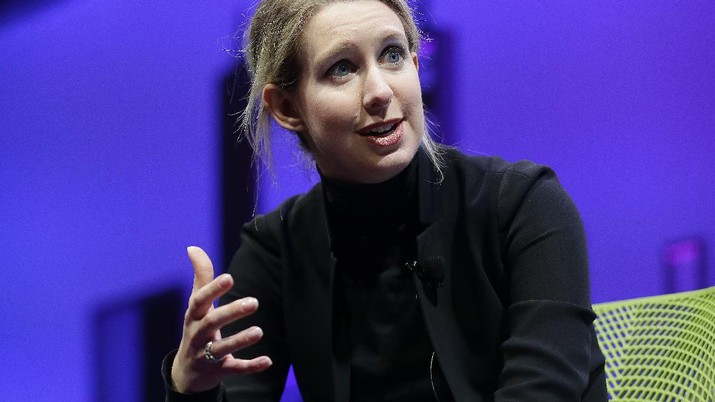FILE - In this Nov. 2, 2015 file photo, Elizabeth Holmes, founder and CEO of Theranos, speaks at the Fortune Global Forum in San Francisco. Oscar-winning filmmaker Alex Gibney has premiered his latest documentary on the fraudulent tech startup Theranos at the Sundance Film Festival Thursday night, Jan. 24, 2019. (AP Photo/Jeff Chiu, File)