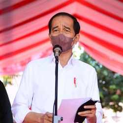 Sertifikat Vaksin Jokowi Bocor, Netizen: Apalagi Data Kita
