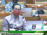 Saat Pemerintah Coba Putus Lingkaran Malaikat Guru Honorer