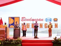 Jokowi Resmikan Bendungan Kuningan yang Mengairi 3000HA Sawah