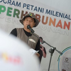 Uu Ruzhanul Luncurkan Rintisan Usaha Petani Milenial