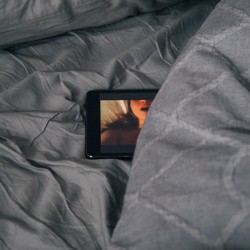 Gegara Ini, Dua Bos Induk Situs Pornhub Mengundurkan Diri