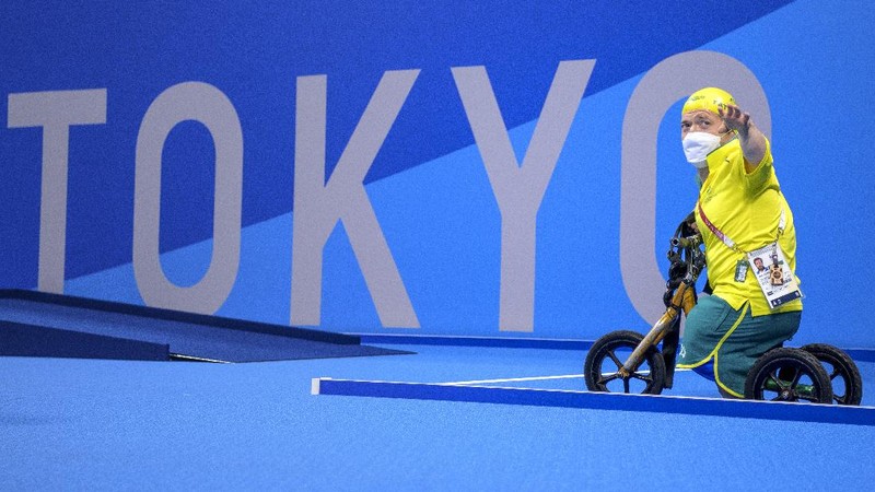 Atlet AS, Ezra Frech bertanding di Final Atletik Lompat Tinggi T63 Putra Paralimpiade Tokyo 2020 di Tokyo, Selasa, 31 Agustus 2021. (Simon Bruty for OIS via AP)