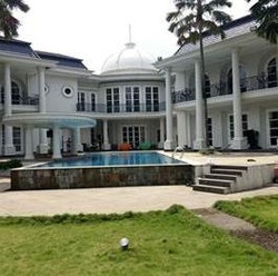 Heboh, Istana Orang Kaya di Jakarta Dilelang Rp 50 M