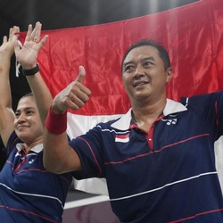 Bangga! Ini Potret Hary/Leani Rebut Medali Emas Paralimpiade