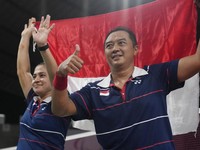 Bangga! Ini Potret Hary/Leani Rebut Medali Emas Paralimpiade