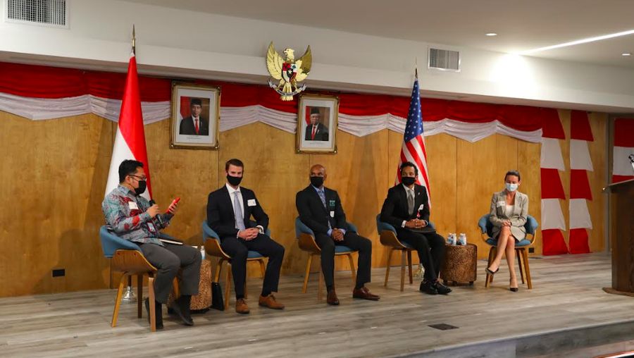 Konsulat Jenderal Republik Indonesia di Los Angeles (KJRI LA) bersama dengan FBI melakukan sosialisasi mengenai hate crimes sebagai upaya perlindungan bagi para Warga Negara Indonesia (WNI). Dok Kemenlu