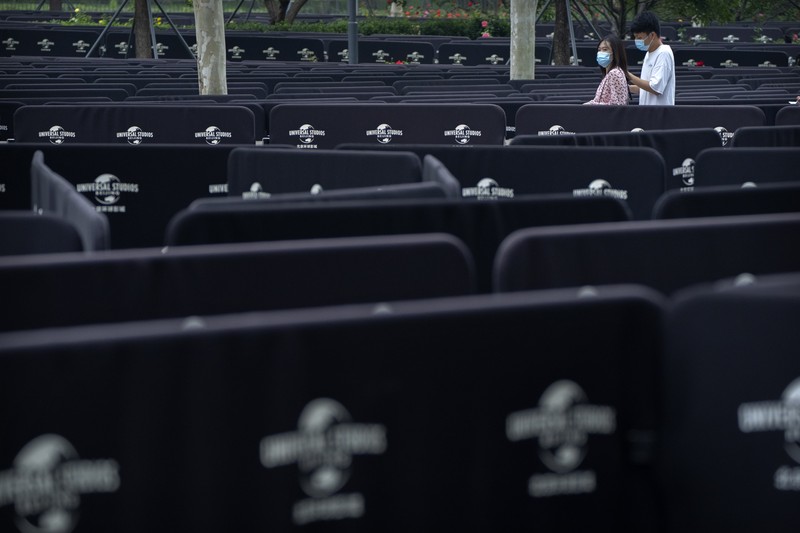 Universal Studio Beijing, China dibuka kembali. (AP/Ng Han Guan)