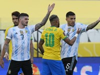 Rusuh, Detik-detik Laga Brasil vs Argentina Disetop
