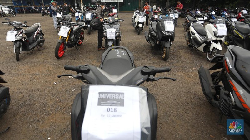 Lelang motor (CNBC Indonesia/Andrean Kristianto)