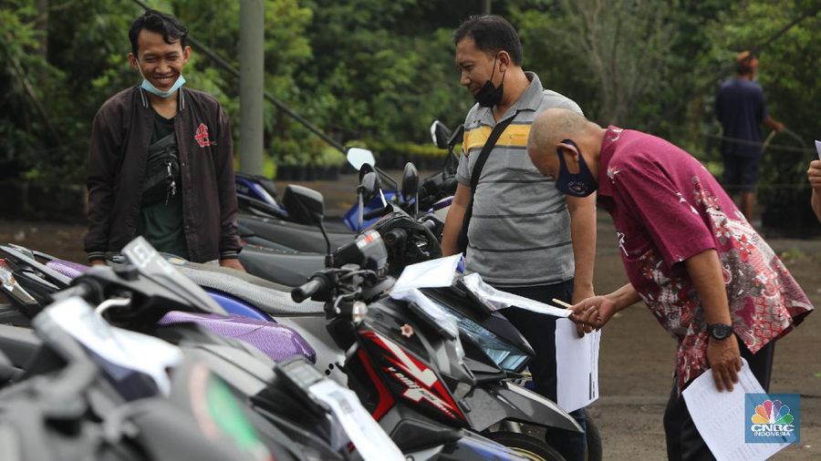 Lelang motor (CNBC Indonesia/Andrean Kristianto)