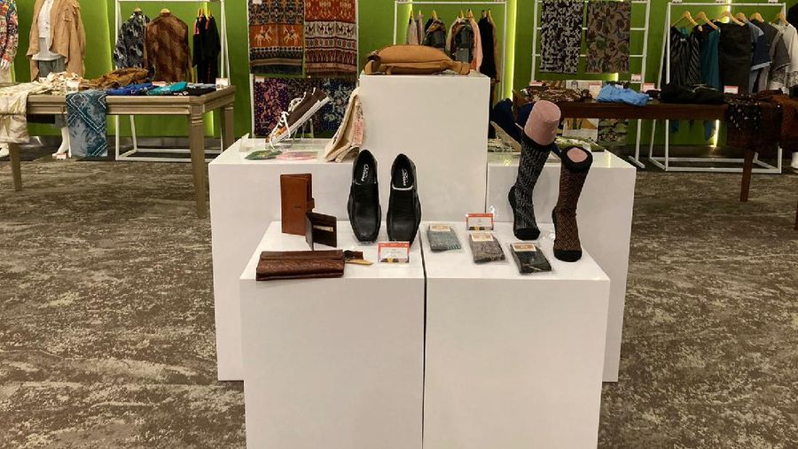Kurasi Produk Lokal Unggulan, BRI Siapkan UMKM Go Global pada Virtual BRIlianpreneur 2021. (CNBC Indonesia/Yuni Astutik)