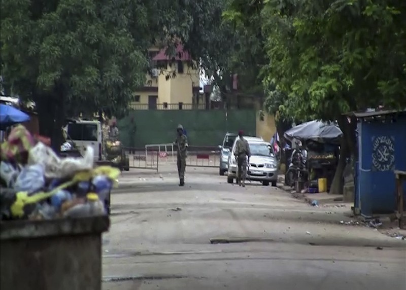 Militer tutup perbatasan usai kudeta pemerintahan Guinea. /AP Militer tutup perbatasan usai kudeta pemerintahan Guinea. /AP