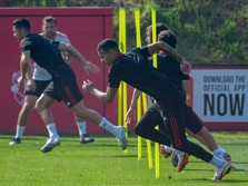 Gaya Cristiano Ronaldo Latihan Perdana Bareng Man United