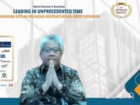 Dirut & bank bjb Raih Penghargaan dari Infobank Award 2021