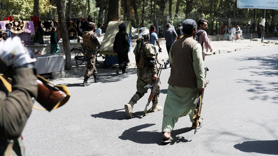 Pasukan Taliban. (REUTERS/STRINGER)