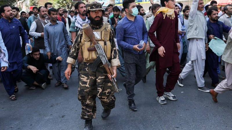 Pasukan Taliban. (REUTERS/STRINGER)