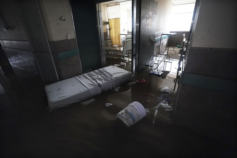 Sebuah rumah sakit di kota Tula, Hidalgo, Meksiko, terendam banjir akibat hujan deras. (AP/Marco Ugarte) Sebuah rumah sakit di kota Tula, Hidalgo, Meksiko, terendam banjir akibat hujan deras. (AP/Marco Ugarte)