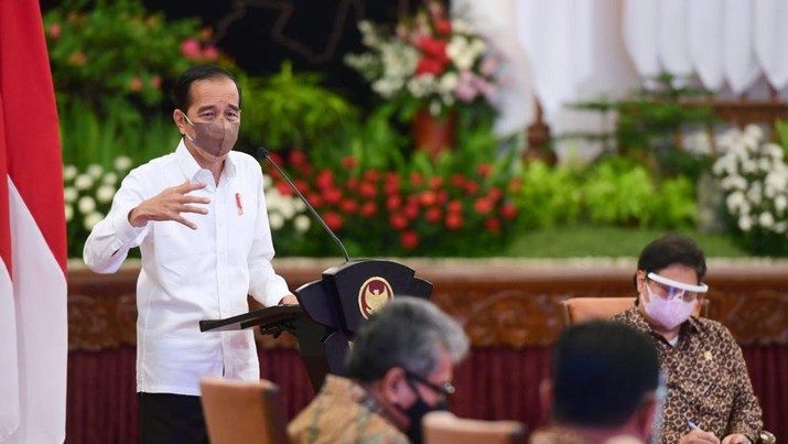 Jokowi bertemu bankir di Istana Kepresidenan, Jakarta, Kamis (9/9/2021).  (Dok: Biro Pers Sekretariat Presiden)