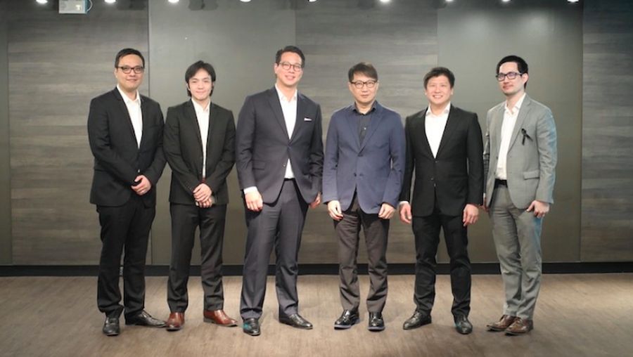 Tim Kejora, kiri-kanan: Andy Zain (Managing Partner), Barry Pangestu (Advisory Committee), Sebastian Togelang (Founding Partner), Chatchaval Jiaravanon (Advisory Committee), Phengpian Laogumnerd (Venture Partner), Tridbodi Arunanondchai (Venture Partner), Dok. Techcrunch