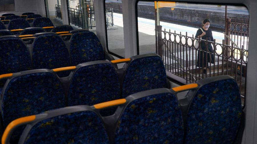 Covid-19 Australia rekor tertinggi sepanjang pandemi. (REUTERS/LOREN ELLIOTT)