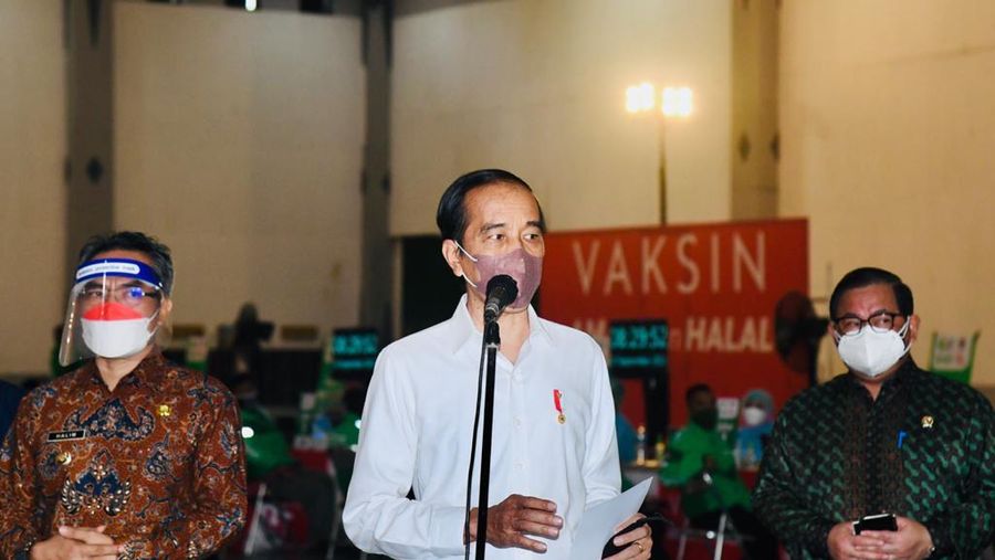 Jokowi meninjau vaksinasi Covid-19 di Yogyakarta. (Dok: Biro Pers Sekretariat Presiden)