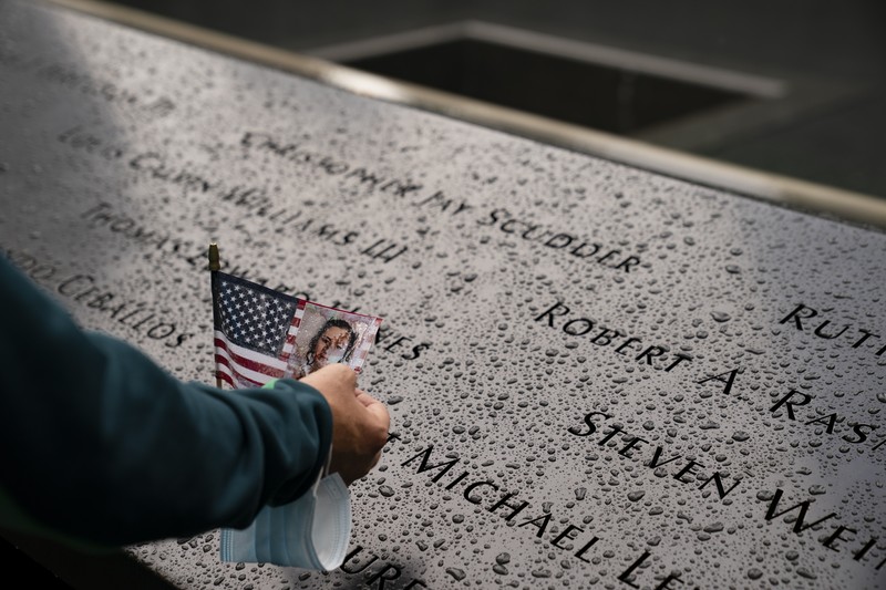 Mengenang tragedi 11 September. (AP/Gene J. Puskar) Mengenang tragedi 11 September. (AP/Gene J. Puskar)