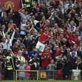 Inggris Siaga 'Tsunami' Covid, Gegara Asik Nonton CR7?