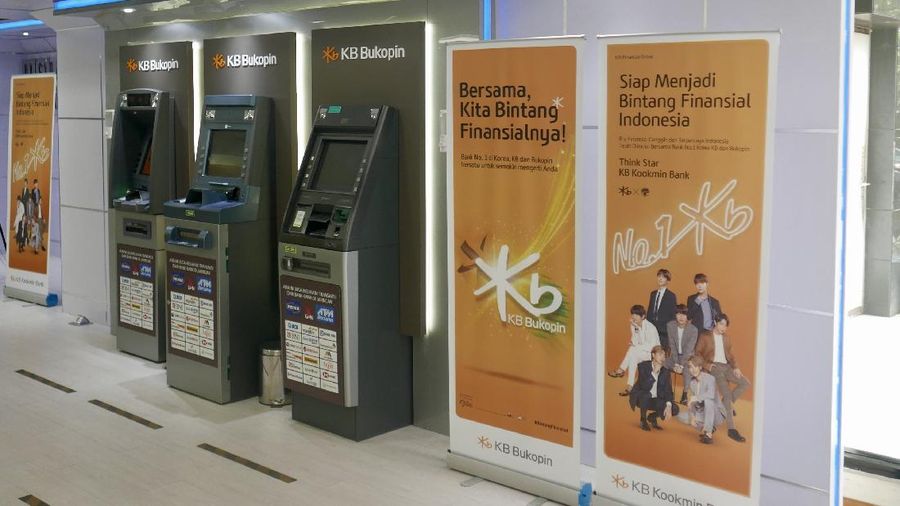 PT Bank KB Bukopin Tbk (KB Bukopin) adalah perusahaan yang bergerak di bidang perbankan. Didirikan pada tanggal 10 Juli 1970 dengan nama Bank Umum Koperasi Indonesia, Bank Bukopin tercatat di Bursa Efek Indonesia sejak tahun 2006 dengan kode emiten BBKP.