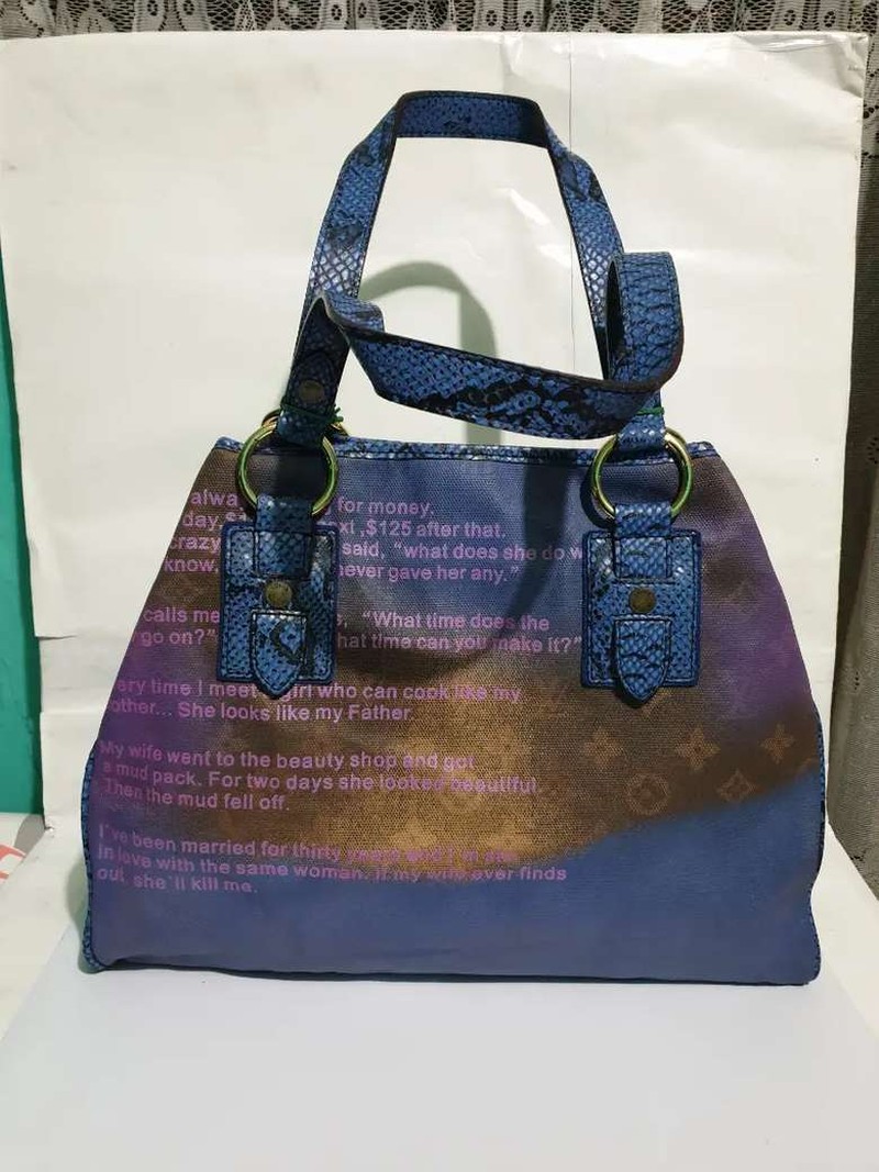 Tas Louis Vuitton Limited Edition LV Second Preloved Original yang dijual seharga Rp 14.500.000 (OLX/Dyana Ratupaksi)