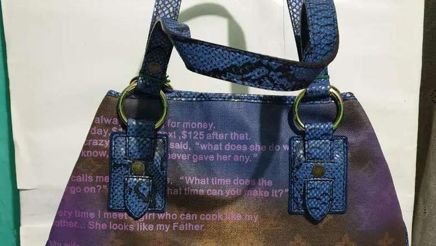 Tas Louis Vuitton Limited Edition LV Second Preloved Original yang dijual seharga Rp 14.500.000 (OLX/Dyana Ratupaksi)