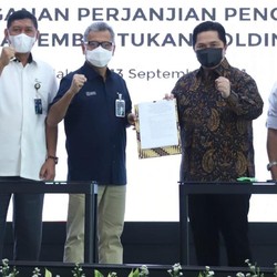 Tak Sekadar Bisnis, Ini Misi Penting Holding Ultra-Mikro BRI