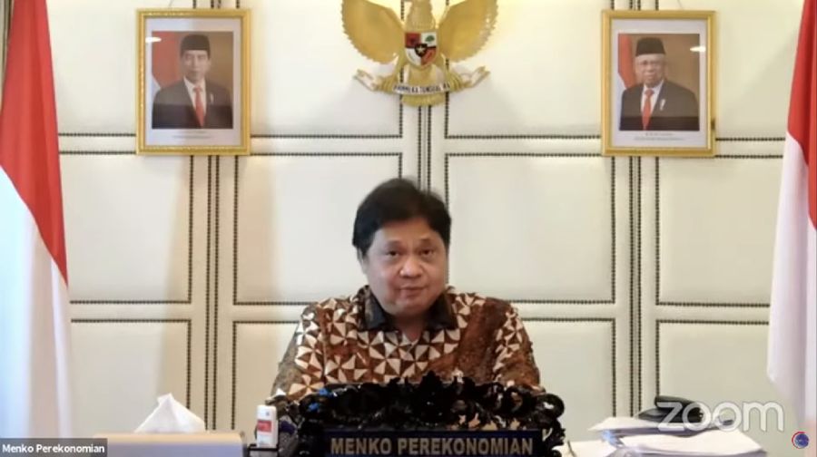 Menteri Koordinator Bidang Perekonomian RI, Airlangga Hartarto memberi keterangan pers update penanganan Covid-19. (Tangkapan Layar Youtube Perekonomian RI)