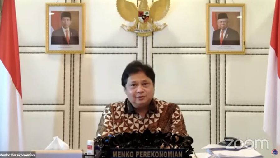 Menteri Koordinator Bidang Perekonomian RI, Airlangga Hartarto memberi keterangan pers update penanganan Covid-19. (Tangkapan Layar Youtube Perekonomian RI)