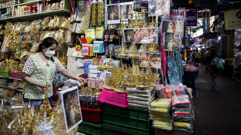A costumer looks for Thai traditional costume head gear similar to one wore by Thai-born K-pop singer Lalisa 
