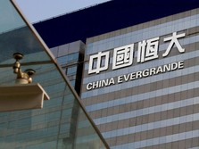 Nestapa Evergrande: Konsumen Gigit Jari, Karyawan Diperas