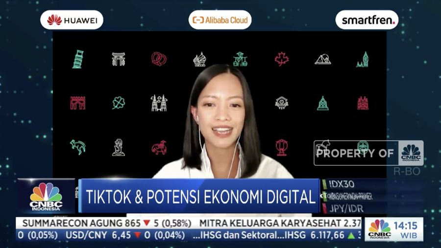Head of Business Marketing TikTok Indonesia, Sitaresti Astarini di acara CNBC Indonesia Tech Conference