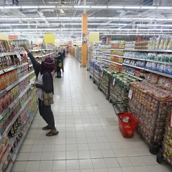 Raksasa Tech Getol Caplok Emiten Ritel RI, Next Target Siapa?