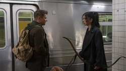 Jeremy Renner Spill Alasan Hawkeye Season 2 Gak Dibikin Marvel