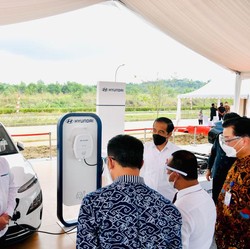 Top! Jabar Punya Pabrik Baterai Mobil Listrik Terbesar ASEAN