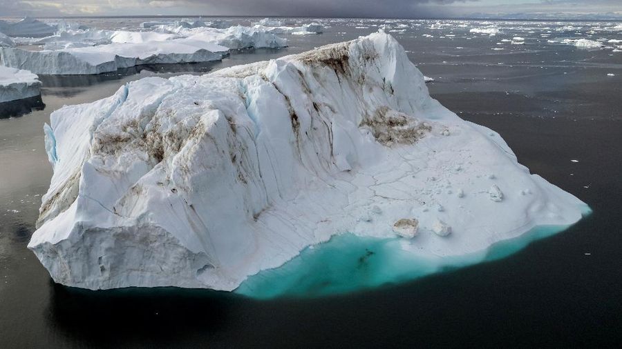 Icebergs are seen at the Disko Bay close to Ilulisat, Greenland, September 14, 2021. REUTERS/Hannibal Hanschke