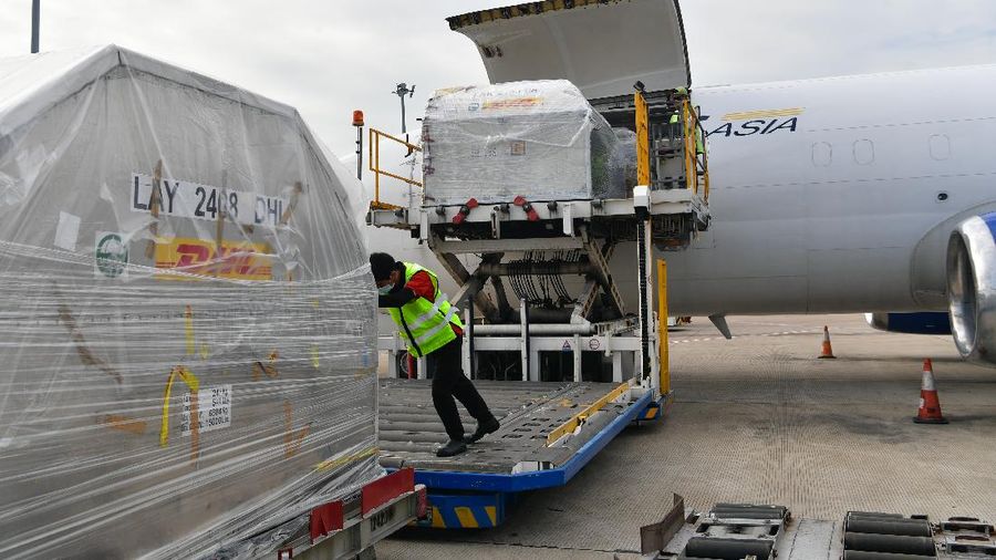 Kedatangan Vaksin Covid-19 Pfizer Tahap ke 62 (Kemenkominfo)