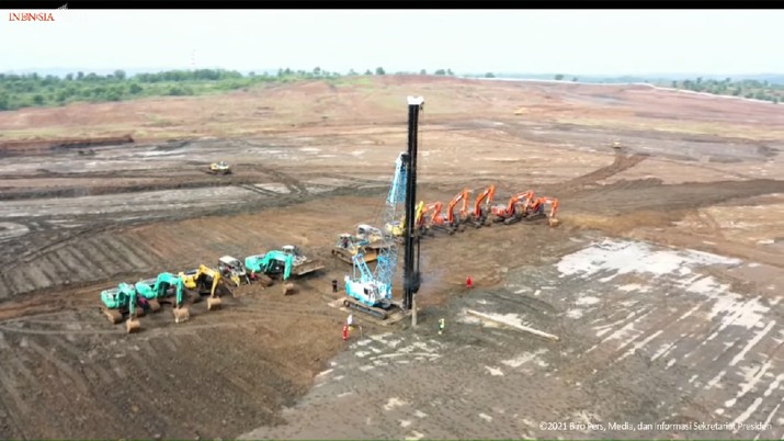 Presiden Jokowi di Groundbreaking Pabrik Industri Kendaraan Listrik, Karawang, 15 September 2021 Presiden Jokowi di Groundbreaking Pabrik Industri Kendaraan Listrik, Karawang, 15 September 2021