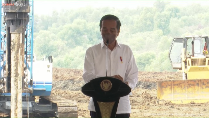 Presiden Jokowi di Groundbreaking Pabrik Industri Kendaraan Listrik, Karawang, 15 September 2021 Presiden Jokowi di Groundbreaking Pabrik Industri Kendaraan Listrik, Karawang, 15 September 2021