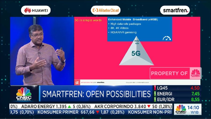 Shurish Subbramaniam, Chief Technology Officer - PT Smartfren Telecom Tbk di acara CNBC Indonesia Tech Conference
