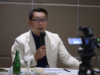 Tiba di Tanah Air, Kang Emil Jalani Karantina Tiga Hari