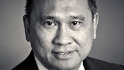 Indra Bakrie, dok Bumi Plc