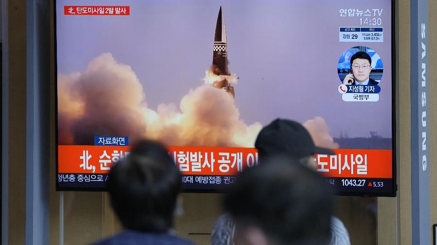 In this image taken from video provided by the South Korea Defense Ministry, South Korea's first underwater-launched ballistic missile is test-fired from a 3,000-ton-class submarine at an undisclosed location in the waters of South Korea, Wednesday, Sept. 15, 2021. The rival Koreas test-launched ballistic missiles hours apart from each other on Wednesday in a display of military assets that came amid a faltering diplomatic push to strip North Korea of its nuclear program. South Korea's presidential office said it conducted its first underwater-launched ballistic missile test on Wednesday afternoon. It said a domestically built missile fired from a 3,000-ton-class submarine flew a previously set distance before hitting a designated target. (South Korea Defense Ministry via AP)